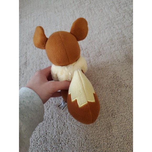 Tomy Pokemon Evee Plush - Picture 3 of 5